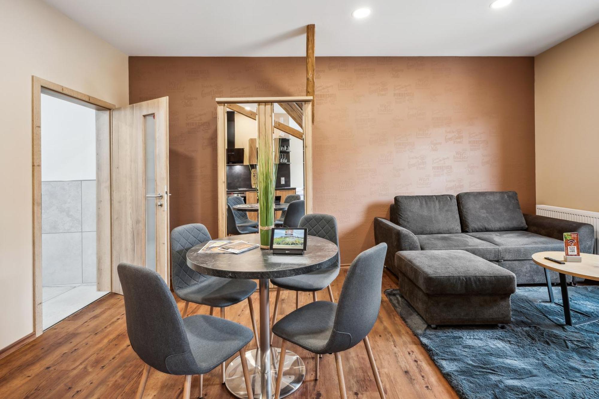 Apartmenthaus Schlag Наумбург Екстер'єр фото