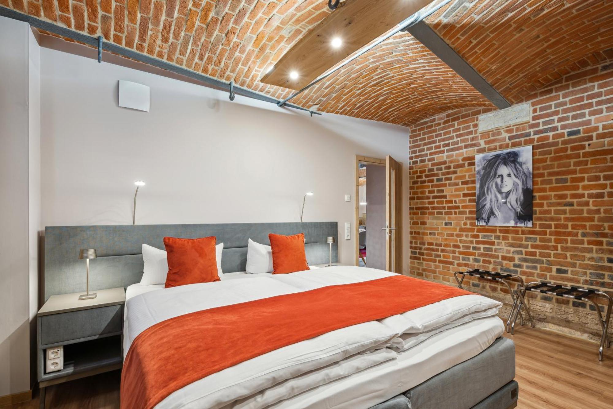 Apartmenthaus Schlag Наумбург Екстер'єр фото