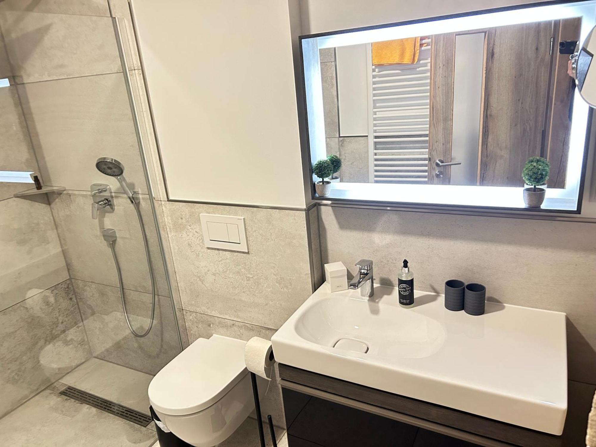 Apartmenthaus Schlag Наумбург Екстер'єр фото